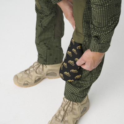 Helikon-Tex MCDU Trousers Woodland – 12 Pockets