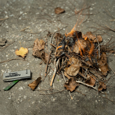 Magnesium Fire Starter – Lights in Wet Conditions