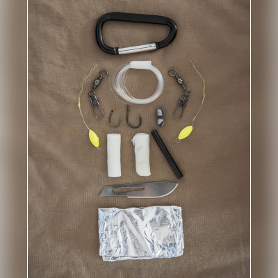 Mil-Tec Paracord Survival Kit with Carabiner, 3 m